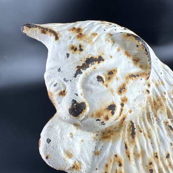 Vintage Cast Iron Cat Wall Hook Key Coat Hanger Rustic White Rusty Patina - Picture 7 of 12